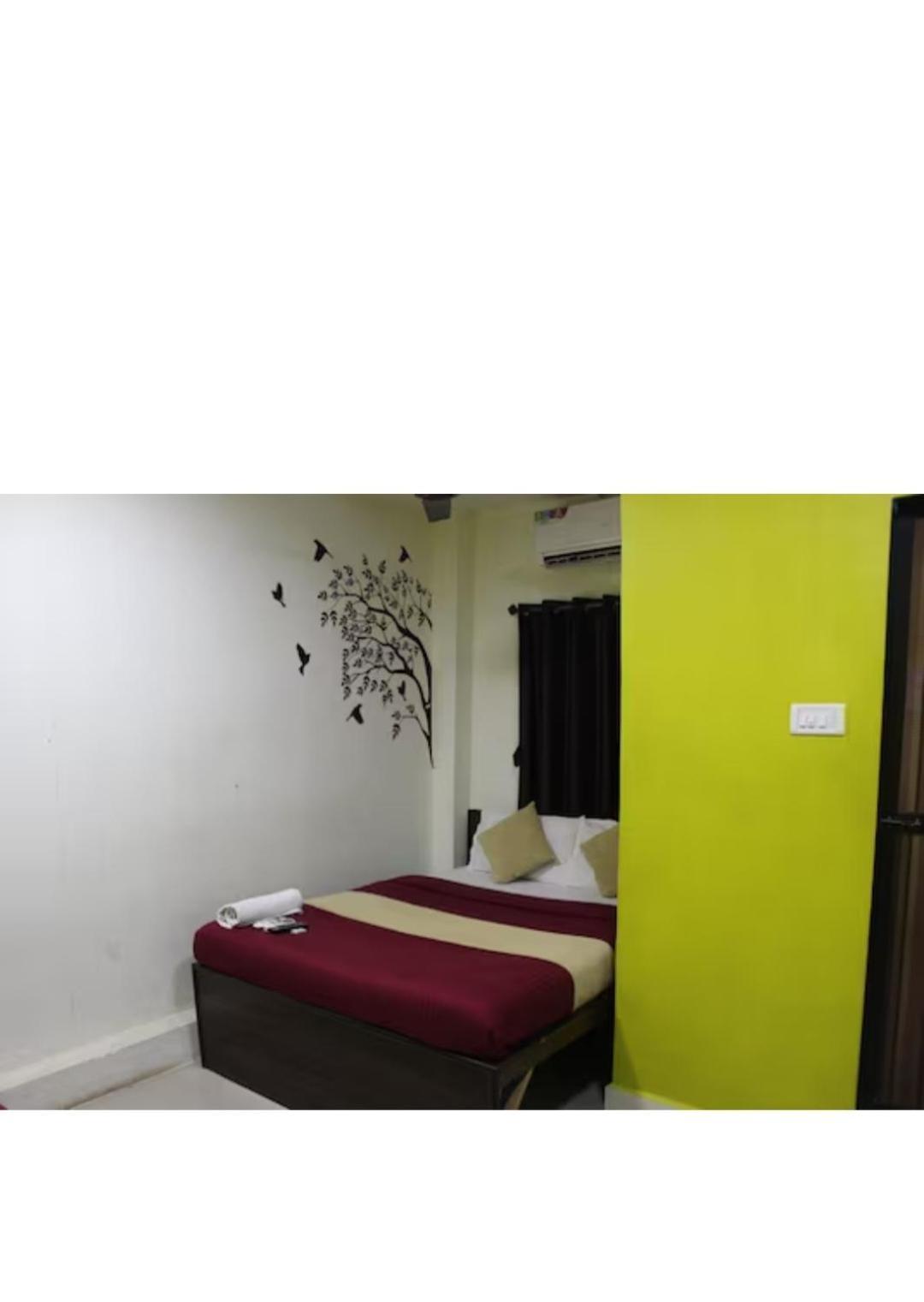 Hotel Saffron Inn Mumbai Bagian luar foto