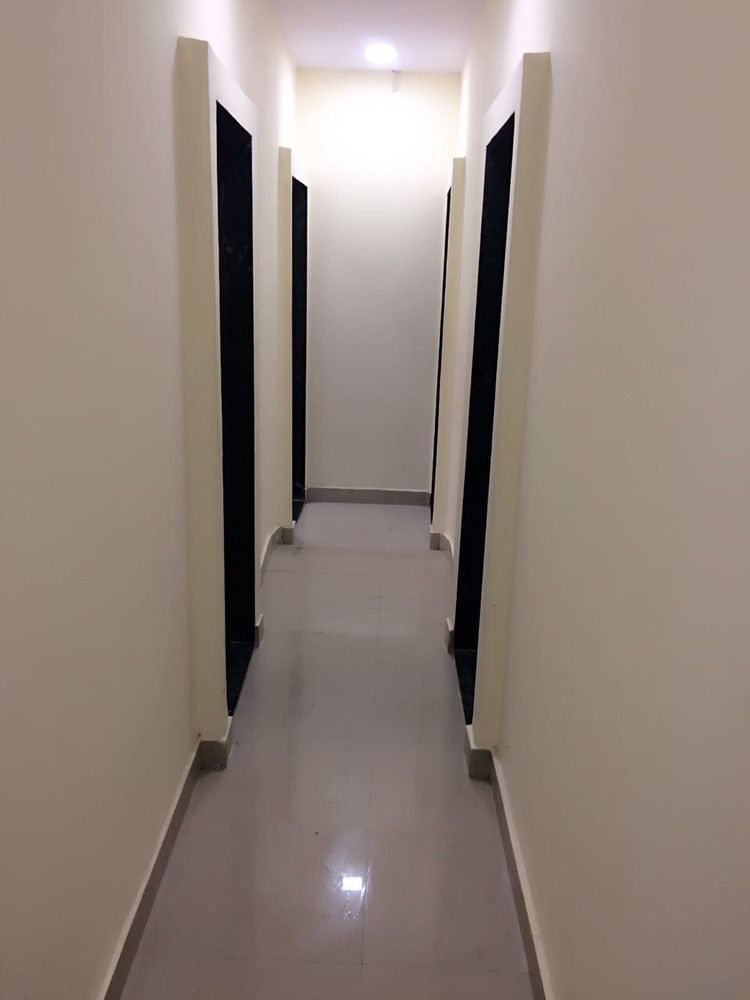 Hotel Saffron Inn Mumbai Bagian luar foto